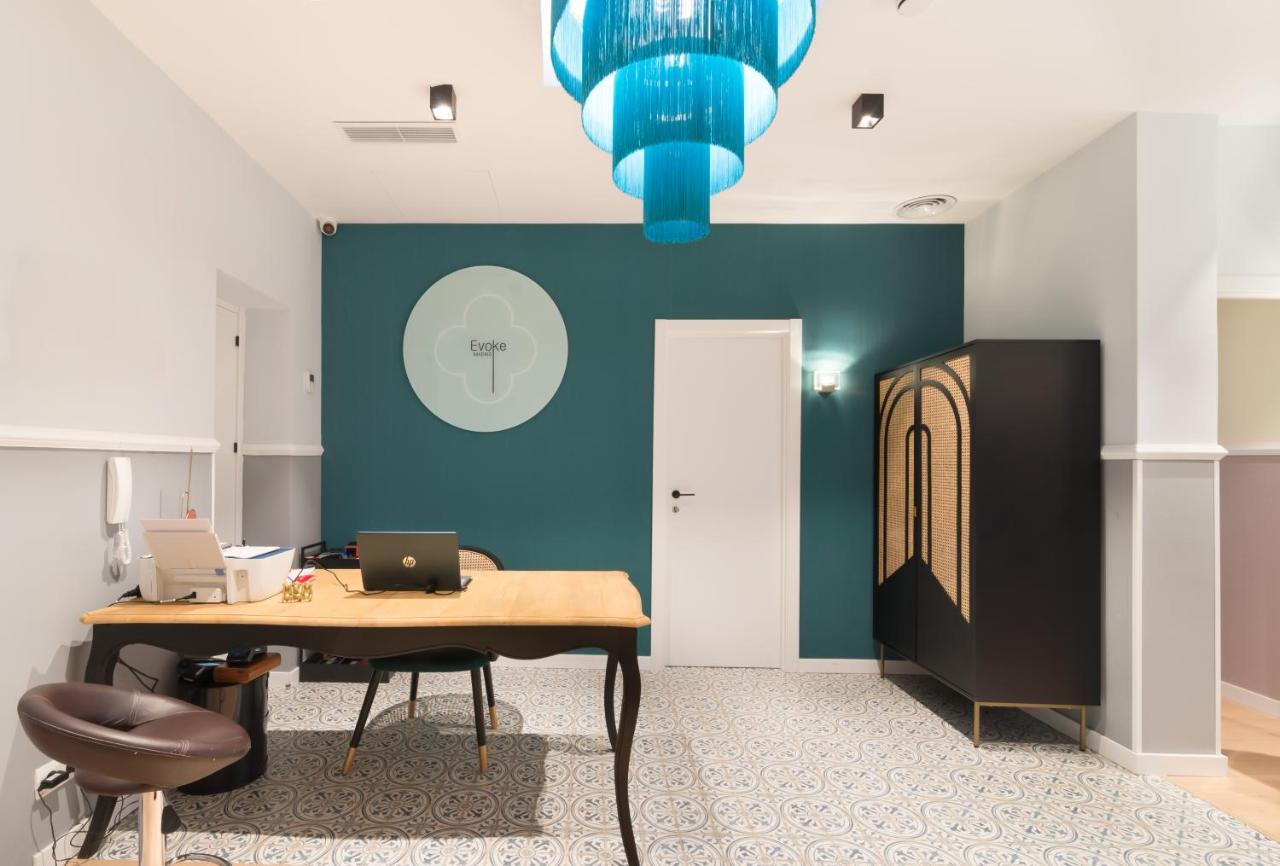 Hostal Evoke Madrid Eksteriør bilde