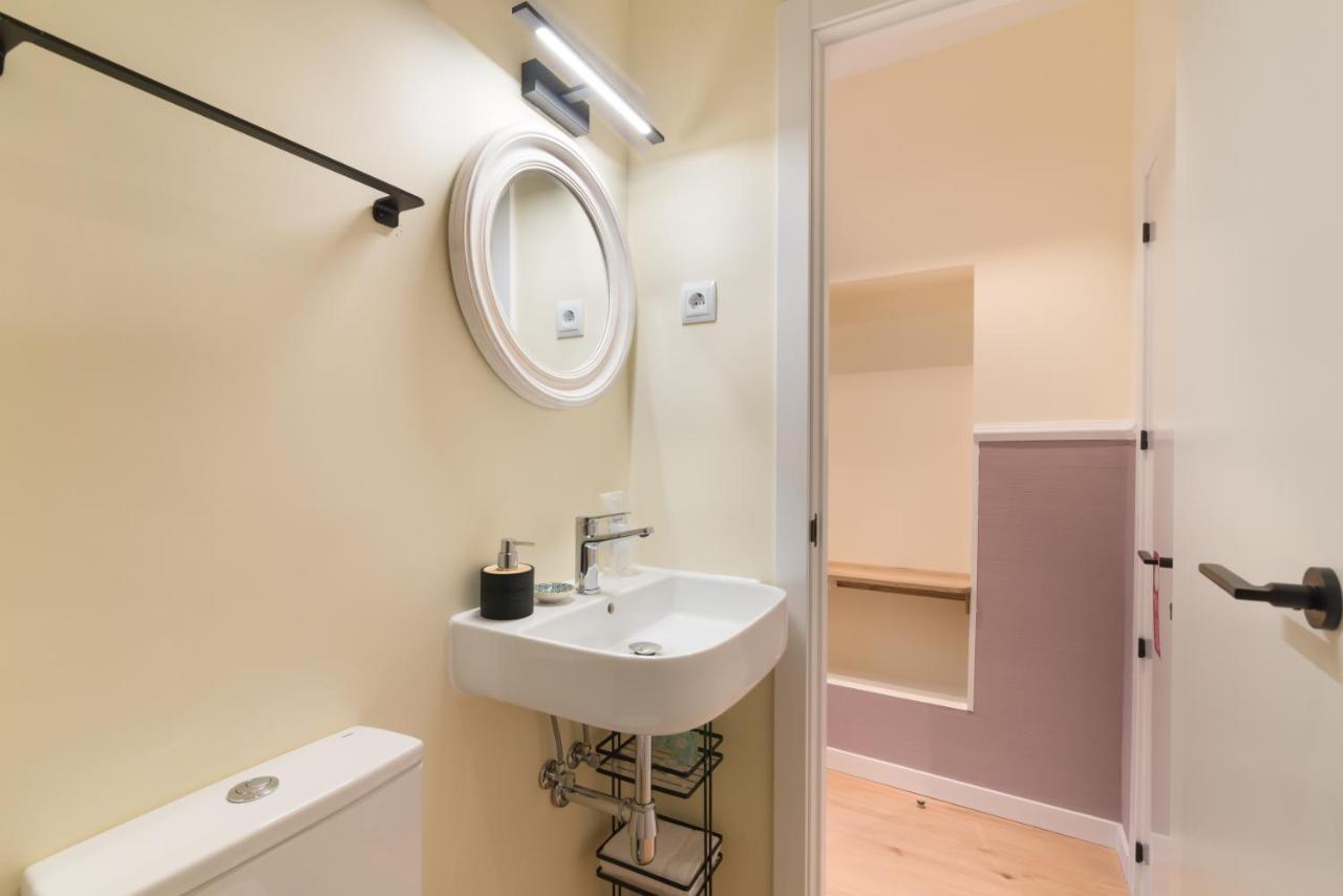 Hostal Evoke Madrid Eksteriør bilde