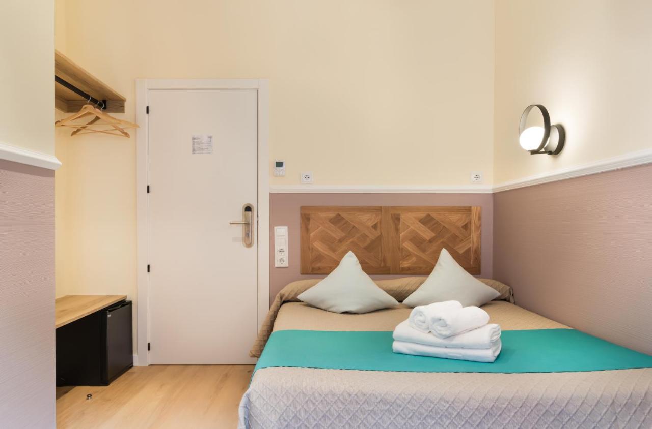 Hostal Evoke Madrid Eksteriør bilde