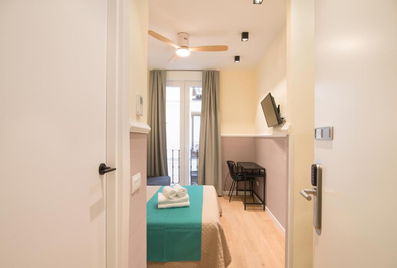 Hostal Evoke Madrid Eksteriør bilde