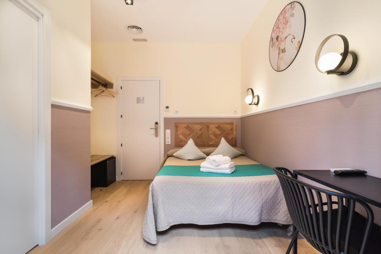 Hostal Evoke Madrid Eksteriør bilde