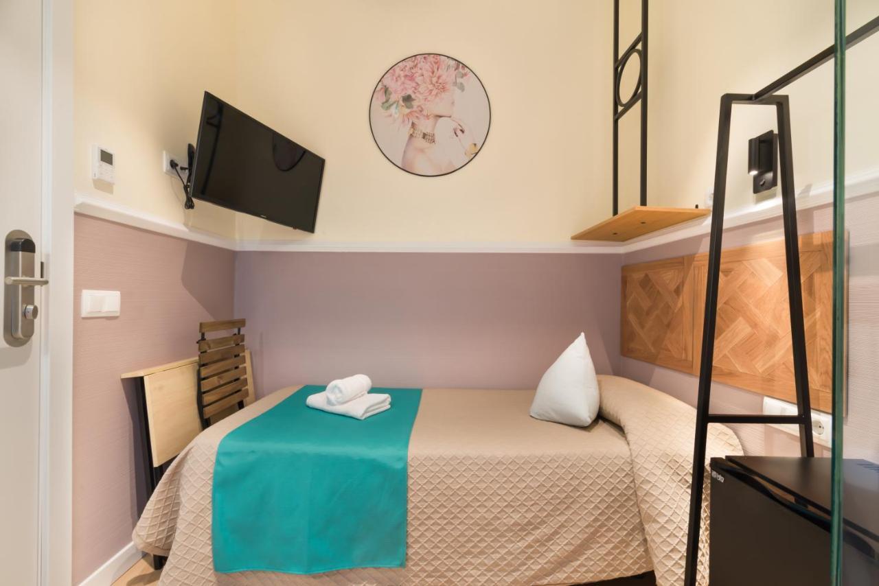 Hostal Evoke Madrid Eksteriør bilde